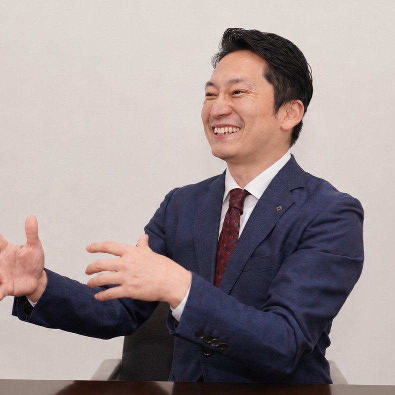 代表取締役 岩﨑 真和