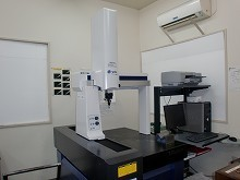 ミツトヨ　三次元測定機（M574）